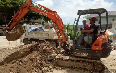 เช่ารถแม็คโคร PC60